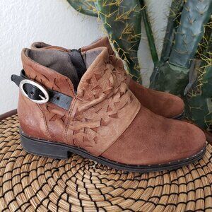 Anthropologie Miz Mooz Erie Short Buckle Boots Brandy size 38 US 8 Slouchy Boho